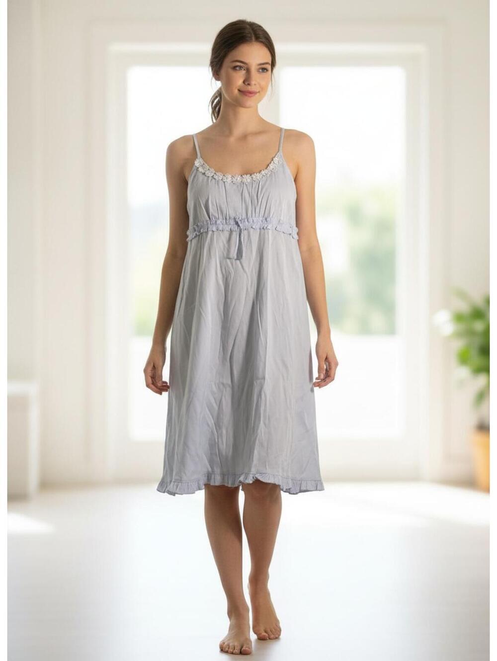 Vintage Blue Sleeveless Summer Dress/Nightgown with Floral Daisy Detail M